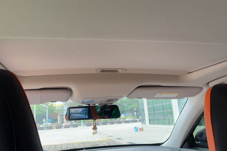 Used Dongfeng Aeolus Yixuan 2023 Mach Edition 1.5L Automatic Chasing Shadow Version Headliner