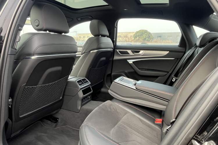 Used Audi A6L 2024 45 TFSI Prestige Dynamic Edition Interior 4