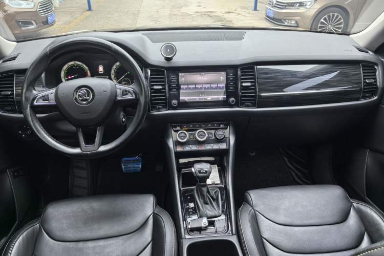 Used Skoda Kodiaq 2018 Restyled TSI330 7-Seater Two-Wheel Drive Luxury Tech Edition
