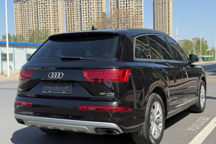 Used Audi Q7 2019 55 TFSI Technology Edition Exterior 11