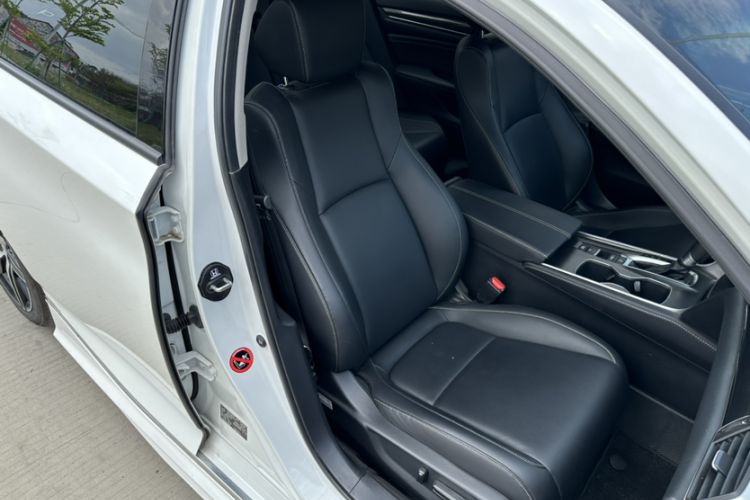 Used Honda Accord 2022 260TURBO Phantom Night · Prestige Edition
