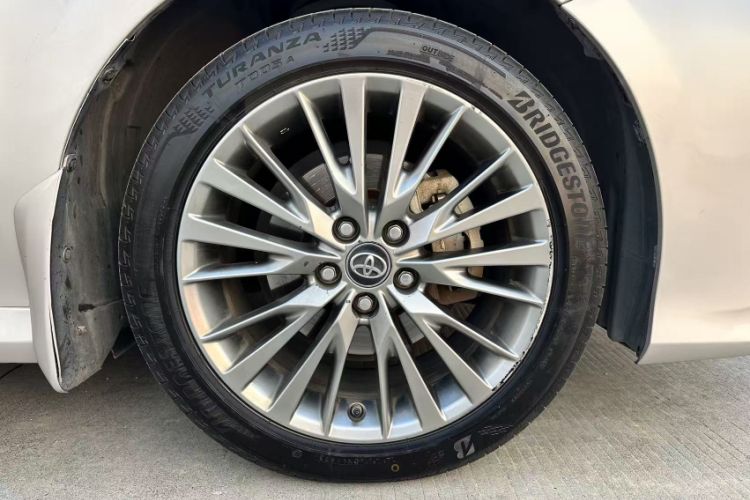 Used Toyota Camry 2019 Revised Version Dual-Engine 2.5 HG Luxury Edition