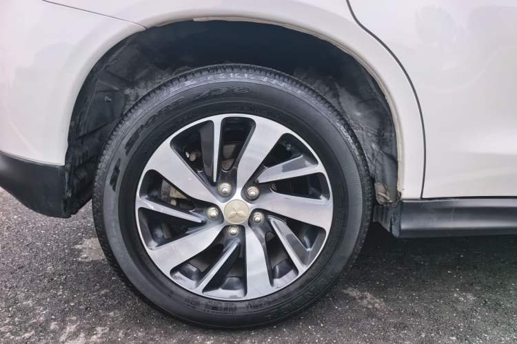 Used Mitsubishi ASX 2018 2.0L CVT Two-Wheel Drive Deluxe Edition