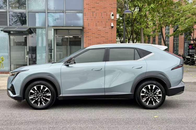 Used GAC Trumpchi EMKOO 2022 2.0 ATK TwinStar Pro Edition Exterior 3