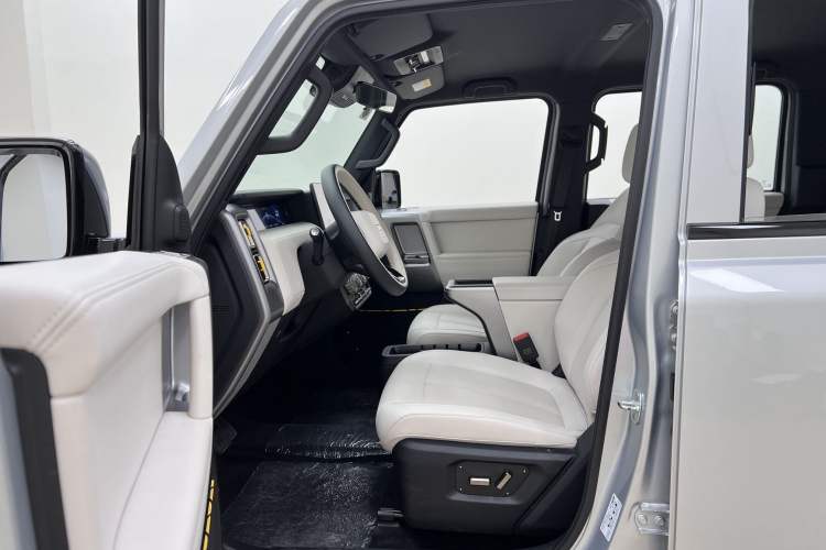 Used iCAR V23 2025 401 Two-Wheel Drive Intelligent Driving Version