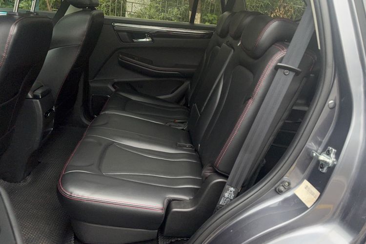 Used SWM G05 2019 2.0L Manual Luxury Edition
