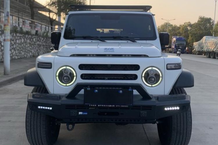 Used 212 T01 2024 2.0T Mechanic
