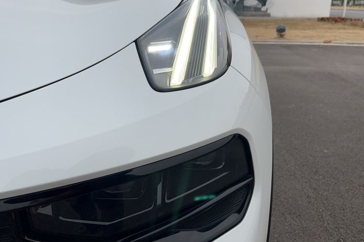 Used Lynk & Co 01 EM-P 2023 1.5TD EM-P Dawn Edition
