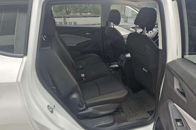 Used Chevrolet Orlando 2020 Mild Hybrid 530T Automatic Enjoyment Edition (5+2 Models)