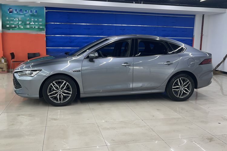 Used BYD Qin PLUS 2021 DM-i 55KM Flagship Model Exterior 4