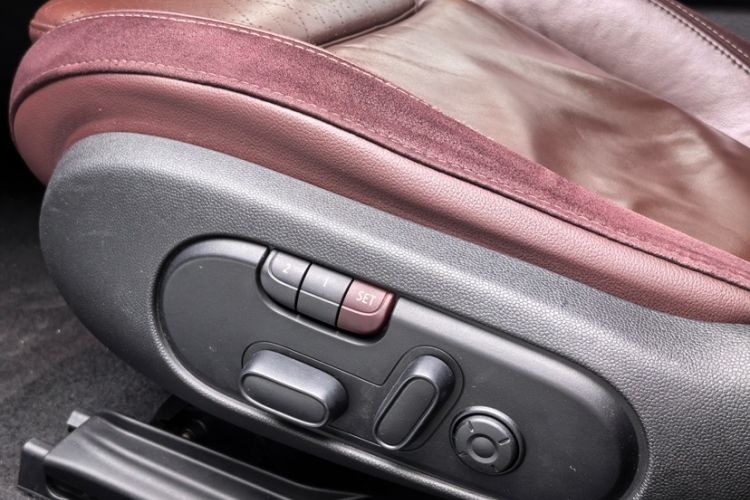 Used MINI Clubman 2016 Revised Version 1.5T COOPER Connoisseur Edition Interior 5