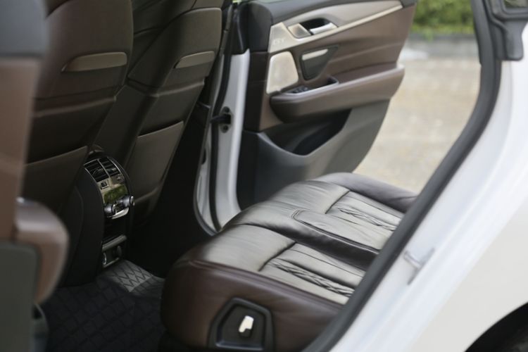 Used BMW 6 Series GT 2018 640i xDrive M Sport Package Trunk