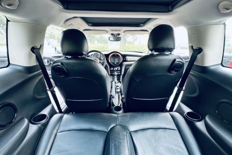 Used MINI MINI 2014 1.5T COOPER Fun
