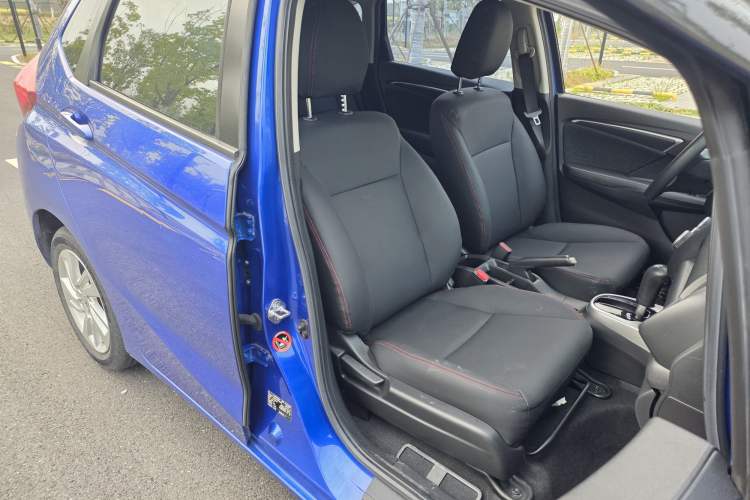 Used Honda Fit 2014 1.5L SE CVT Fashion Model