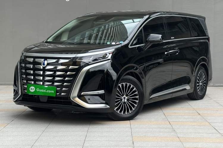 Used Denza D9 2024 DM-i 980 Four-Wheel Drive Flagship Model