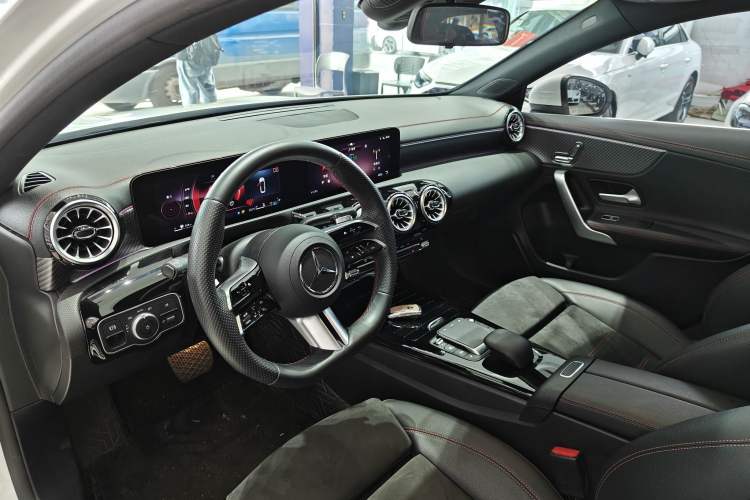 Used Mercedes-Benz A-Class 2023 A 200 L Fashion Model