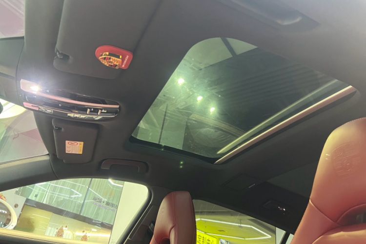 Used Porsche Panamera 2019 Panamera 4 Executive Long Wheelbase 2.9T Interior 6