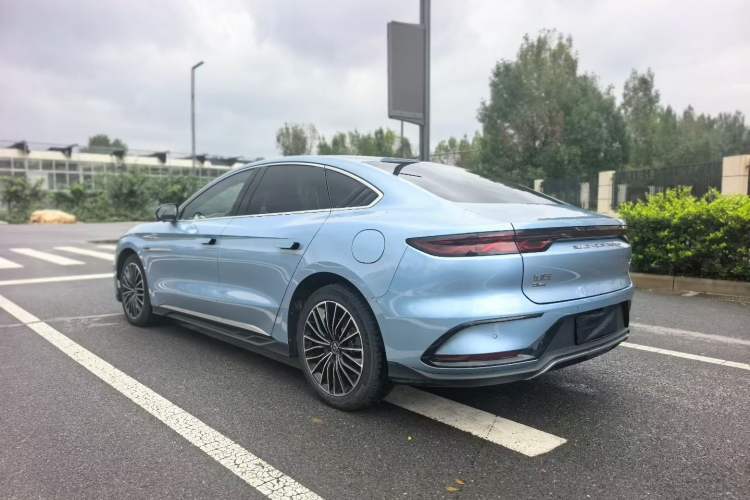 Used BYD Han 2023 DM-i Champion Edition 121KM Prestige Model