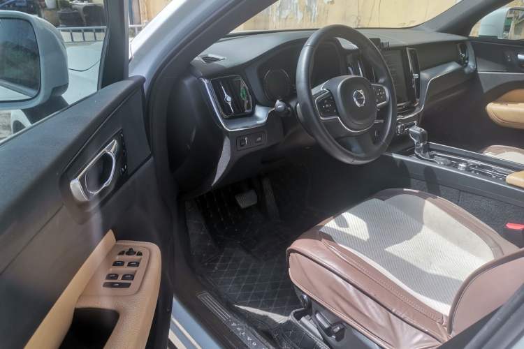 Used Skoda Yeti 2016 1.4TSI DSG Advanced Edition Left Front Seat