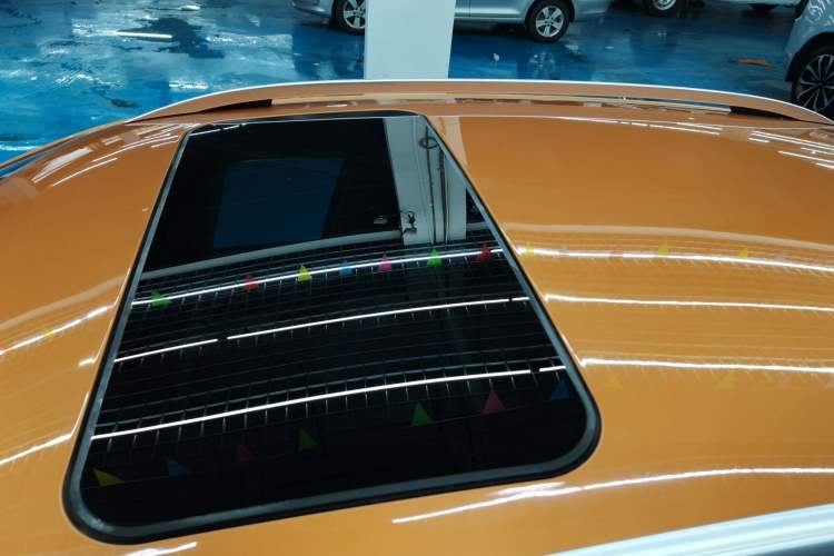 Used Volkswagen Polo 2016 1.6L Cross Polo Automatic Roof