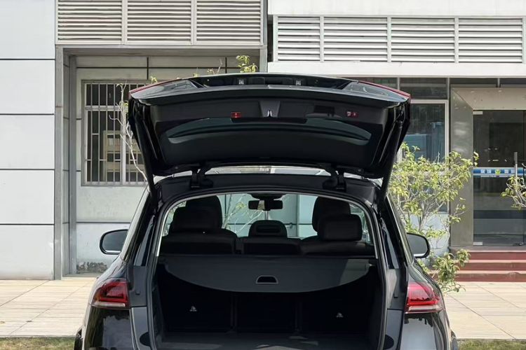 Used Mercedes-Benz GLE 2022 GLE 350 4MATIC Stylish Model
