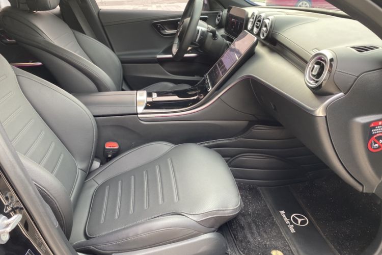 Used Mercedes-Benz C-Class 2023 Restyled C 260 L Sport Edition Interior 5