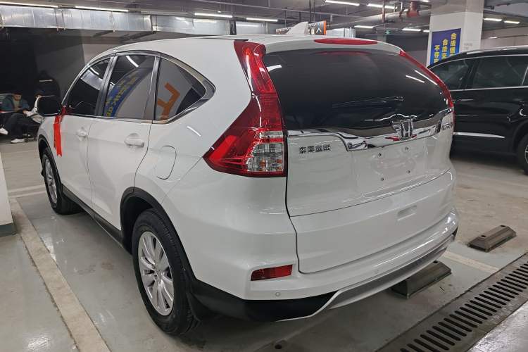 Used Honda CR-V 2016 2.0L Two-Wheel Drive Classic Edition