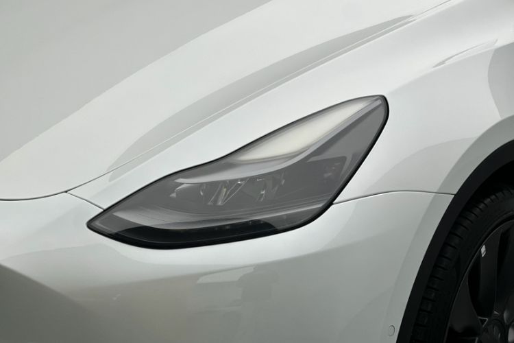 Used Tesla Model Y 2021 Performance High-Performance All-Wheel-Drive Version Left Front Headlight