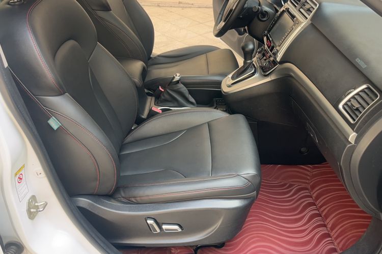 Used Haval H6 2015 Sport Edition 1.5T Automatic Two-Wheel Drive Luxury Model