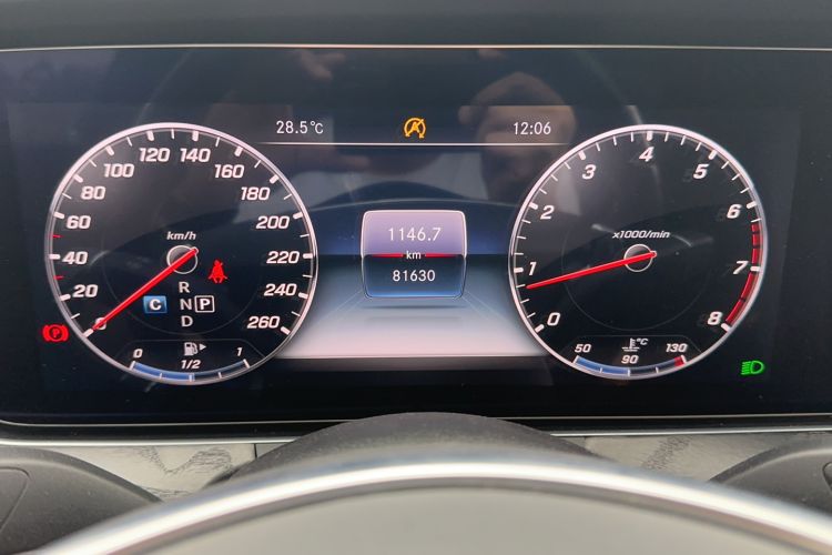 Used Mercedes-Benz E-Class 2018 E 300 L Sporty and Stylish Model