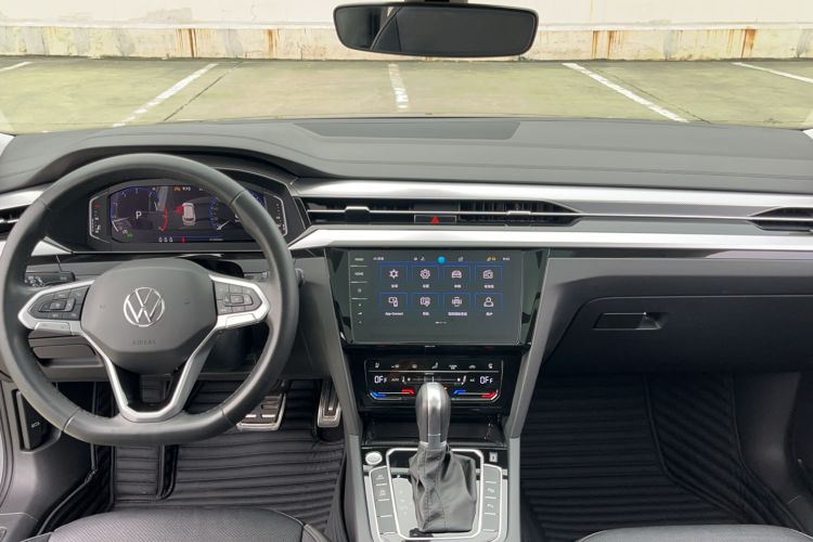 Used Volkswagen FAW-Volkswagen CC 2023 Hunting Vehicle 380TSI Hunter's Heart Edition