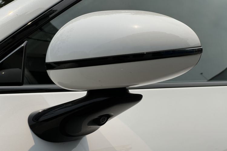 Used Xiaomi Auto SU7 2024 Rear-Drive Ultra-Long Range Advanced Pro-Level Intelligent Driving Version Exterior 9