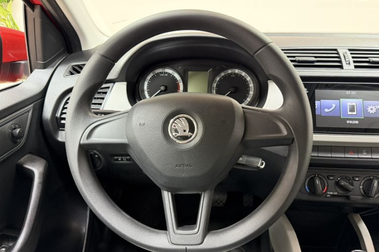 Used Skoda Fabia 2016 1.4L Automatic Car Enjoy Edition Steering Wheel