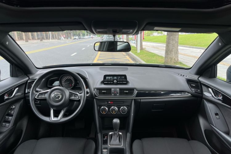 Used Mazda CX-4 2021 2.0L Automatic Two-Wheel Drive Blue Sky Dynamic Edition
