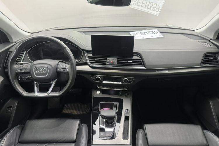 Used Audi Q5L 2022 40T Luxury Dynamic Model Audio And AC Panel