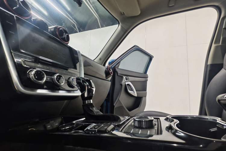 Used BAIC Off-Road BJ20 2016 1.5T CVT Luxury Model