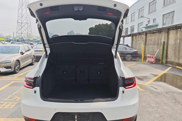 Used Porsche Macan 2017 Macan 2.0T