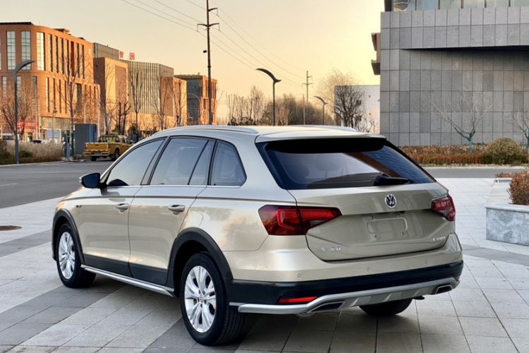 Used Volkswagen C-TREK 2017 1.6L Automatic Comfort Model
