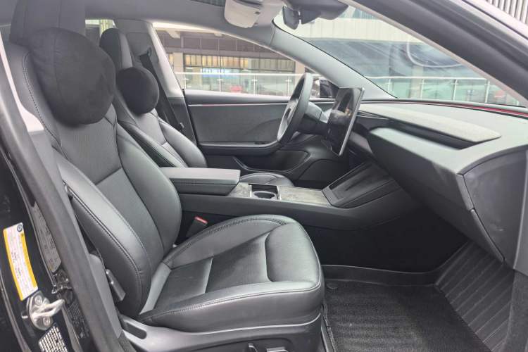 Used Tesla Model 3 2023 Rear-Wheel-Drive Version