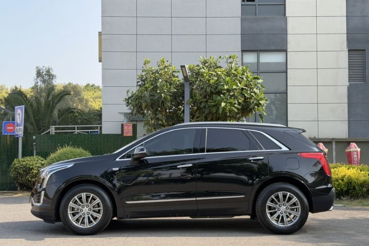 Used Cadillac XT5 2018 25T Luxury Model
