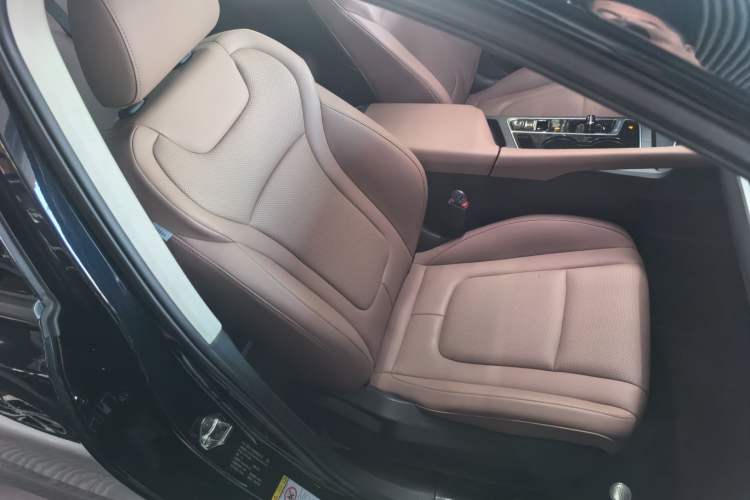 Used Bestune B70 2024 Dragon Edition 1.5T Leading Model