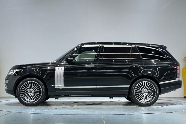 Used Land Rover Range 2017 3.0 SC V6 AB Prestige Extended Edition Exterior 3