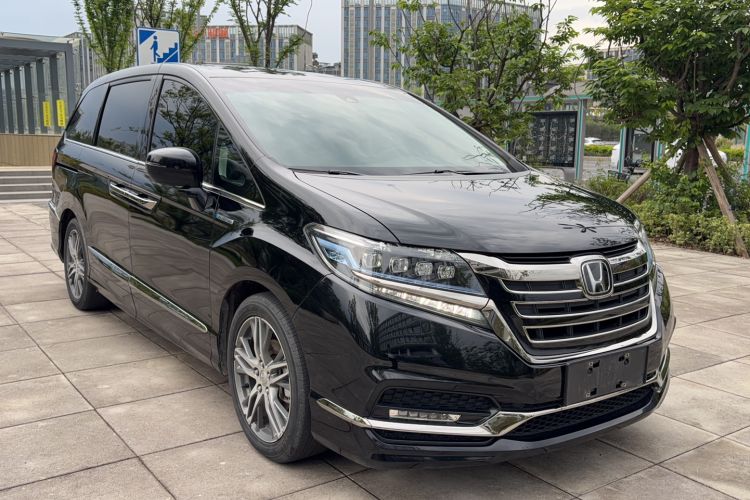Used Honda Elysion 2019 2.0L Hybrid Luxury Edition Exterior 2