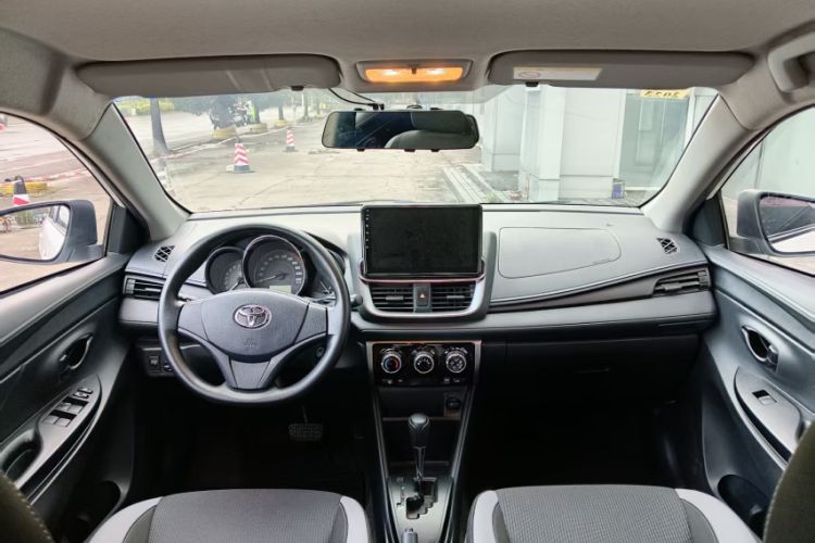 Used Toyota YARiS L Zhi Xuan 2021 1.5L CVT Leading Edition
