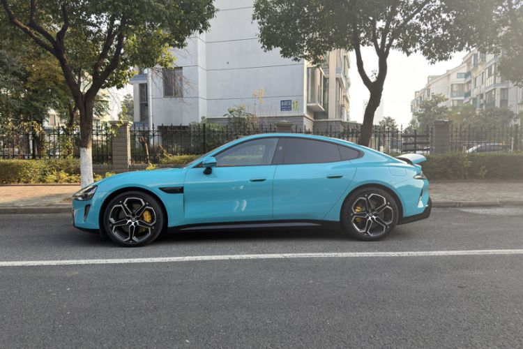 Used Xiaomi Auto SU7 2024 Four-Wheel Drive Ultra-Long Range Advanced Intelligent Driving Max Edition