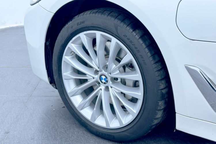 Used BMW 5 Series New Energy 2021 Updated 535Le Luxury Package
