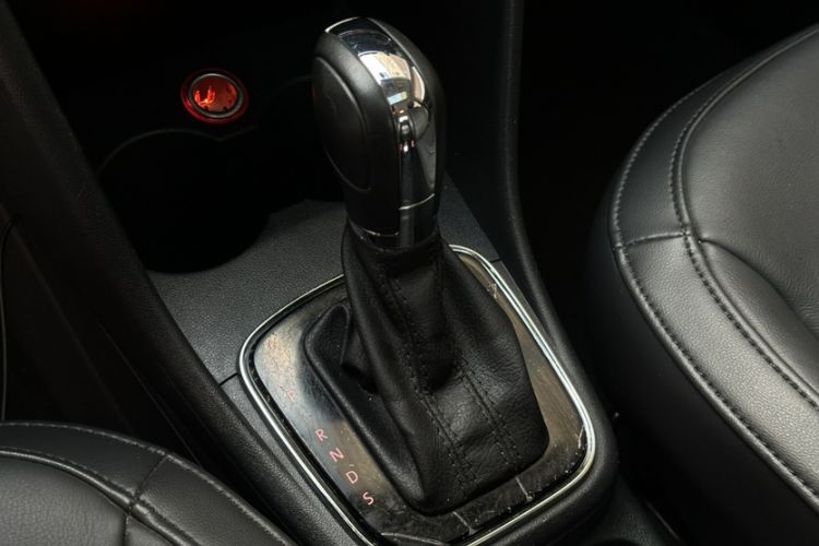 Used Volkswagen Polo 2016 1.6L Automatic Luxury Model
