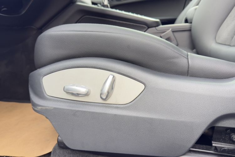 Used Porsche Macan 2014 Macan S 3.0T
