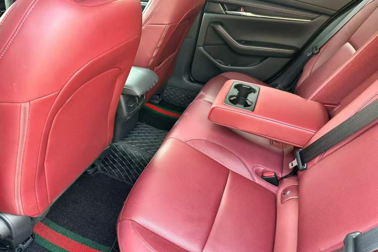 Used Mazda Mazda 3 Axela 2022 2.0L Automatic Premium Black Obsidian Edition
