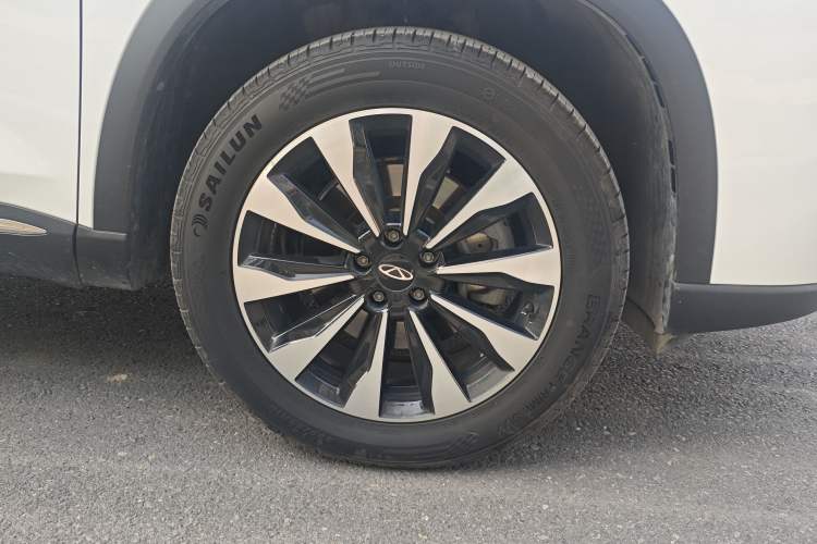 Used Chery Tiggo 8 PLUS 2025 290TGDI DCT Prestige 5-Seater